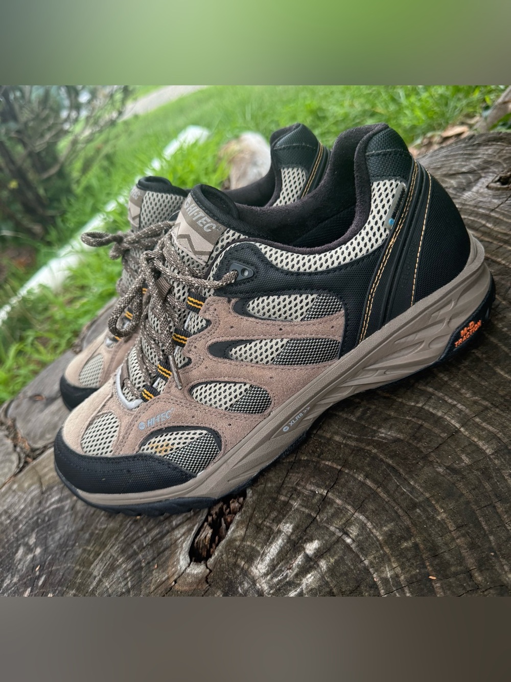 Hi Tec Wild Fire Waterproof Mens Shoes Size 11